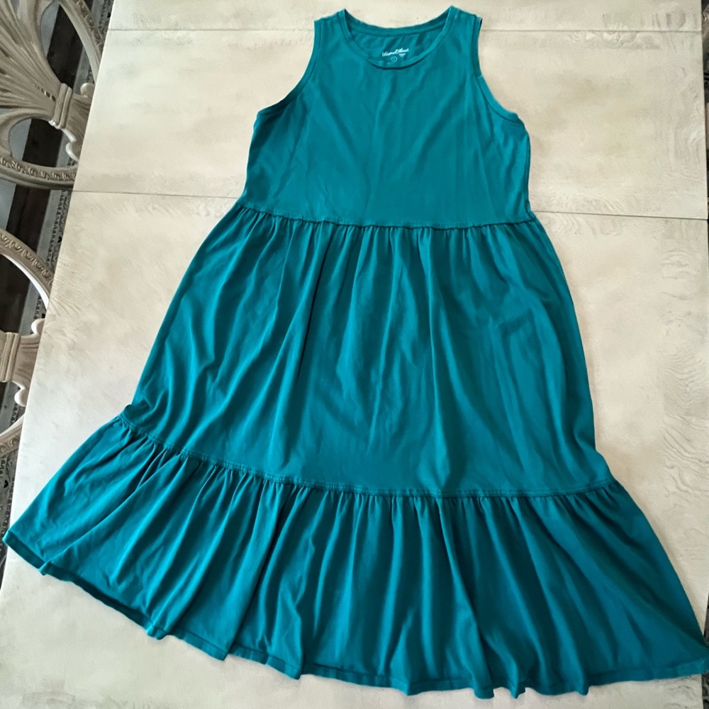 Universal Thread Green Sleeveless Tiered Maxi Dress 100 percent cotton